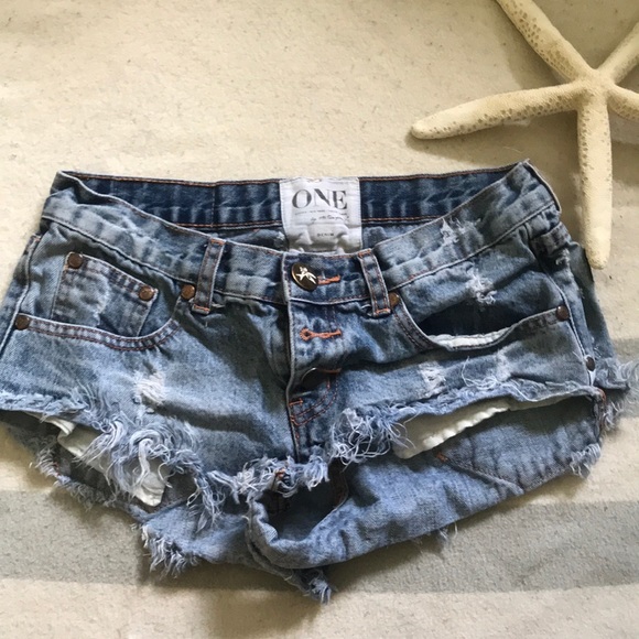 ONE TEASPOON Shorts